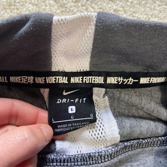 Nike FC W NK FC DRY MIDLAYER Soccer Pullover Large Women - Picture 6 of 10